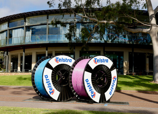 Telstra launches its longest Aura Network route between Perth and Sydney